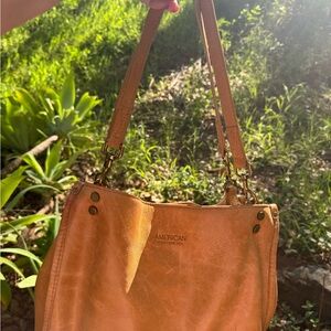 Women's Tan Leather Shoulder Bag